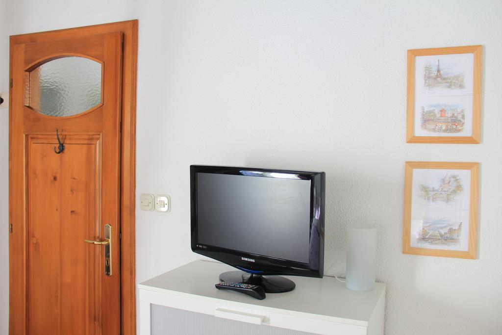Apartment Apolon Planinski Delnice Exterior photo